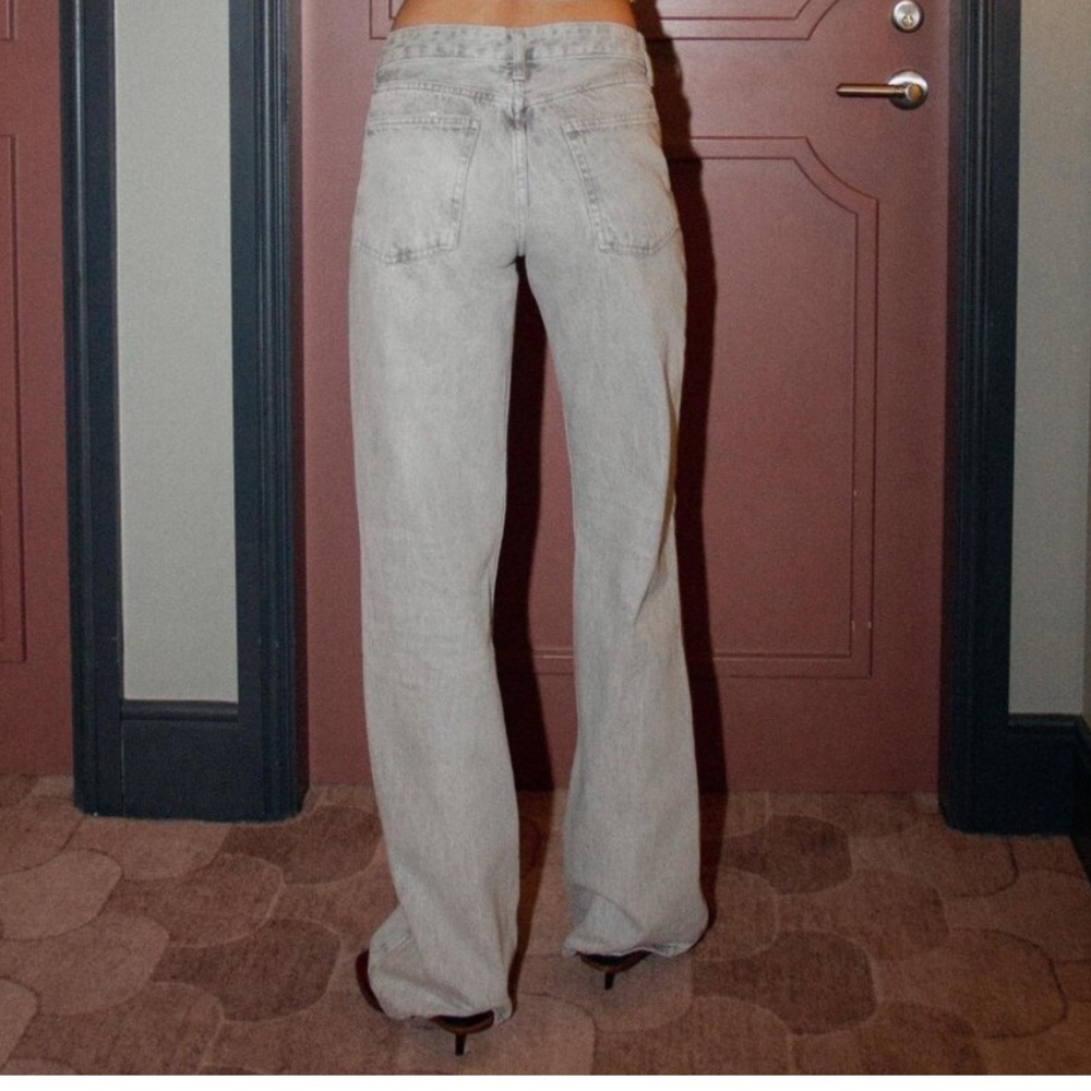 Mid-rise Zara Z1975 wide leg gray jeans. - Picture 5 of 9